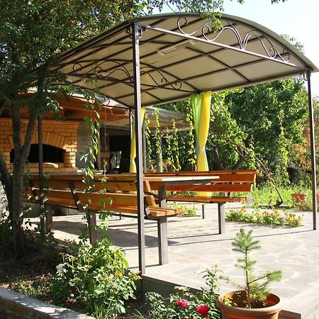 Guest House Hasmik Yeghegnadzor Exteriör bild