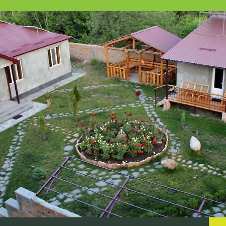 Guest House Hasmik Yeghegnadzor Exteriör bild