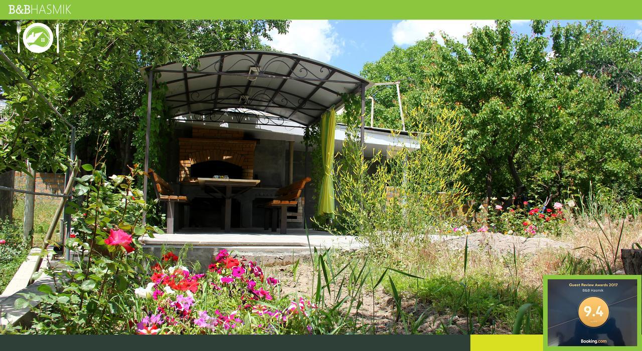 Guest House Hasmik Yeghegnadzor Exteriör bild